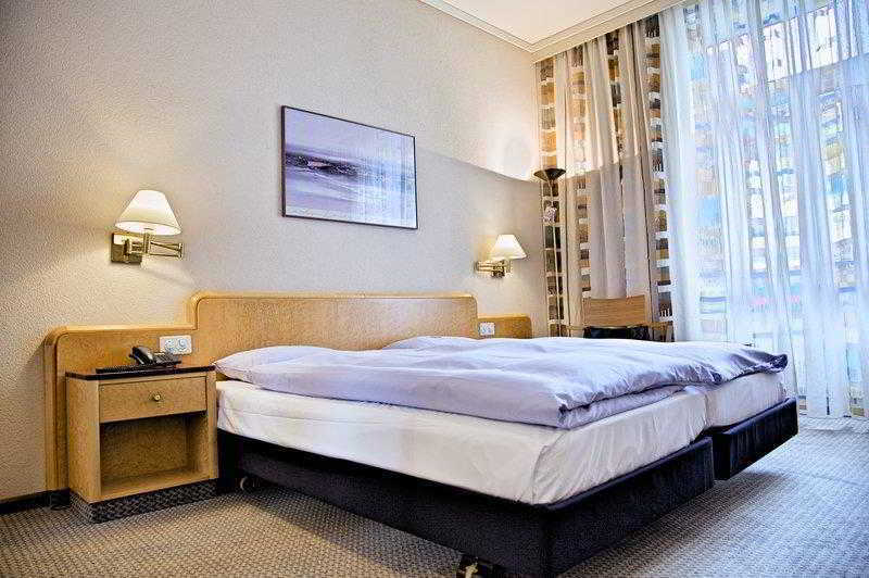 Hotel Baeren Am Bundesplatz Bern Exterior photo